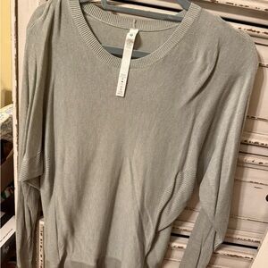 Women's Light Gray Sweater Top